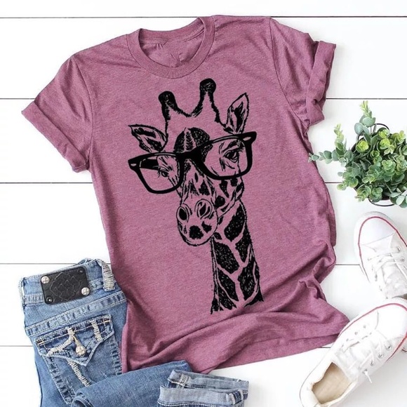 Summer Giraffe Women's T-shirt - Picture 5 of 5
